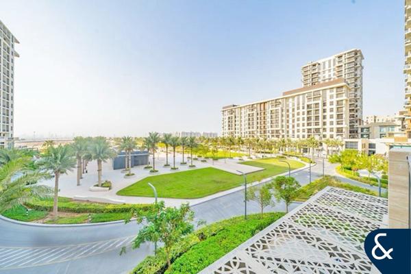 Huge Terrace | 3 Bed plus maids | VOT